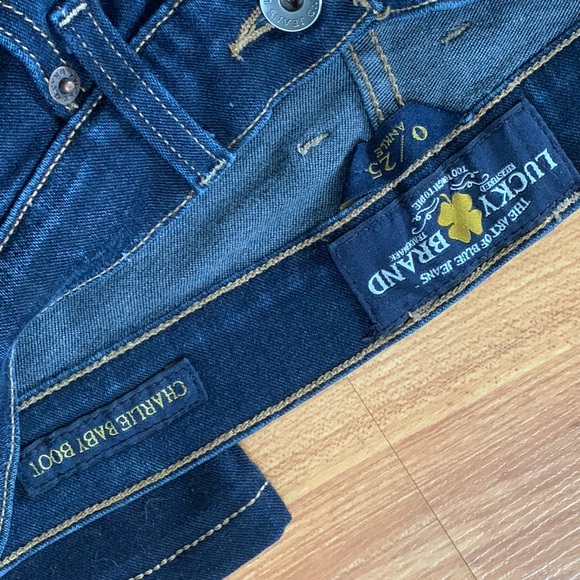 Capri Jeans - Picture 3 of 3